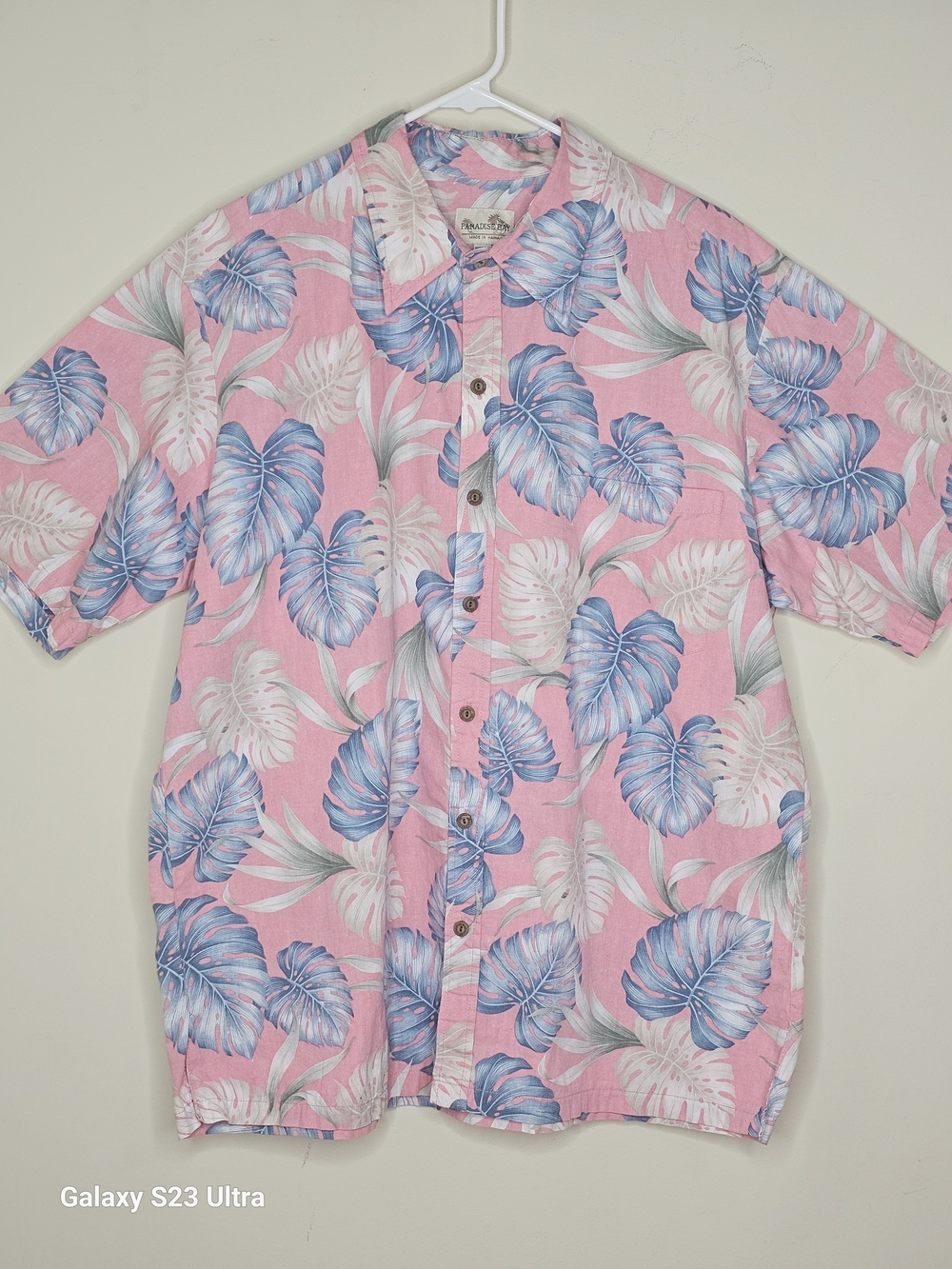 Men's Pink Tropical Leaf Short-Sleeve Button-Down Hawaiian Shirt